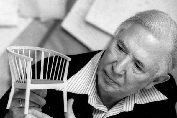 Hans Wegner 1914 - 2007